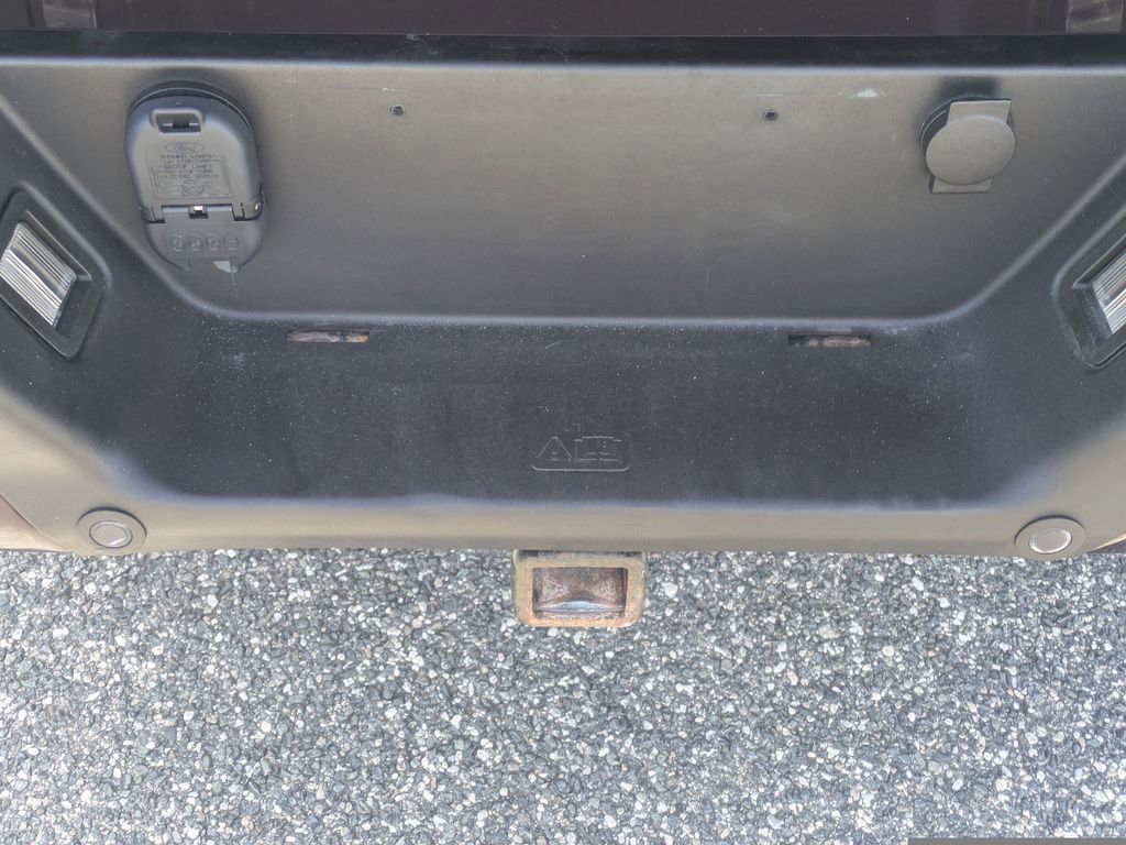 Used 2018 Ford F150 Platinum w/ Technology Package image 10