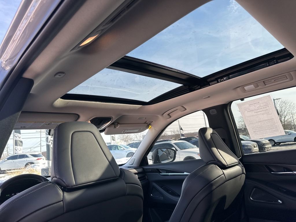 Used 2025 INFINITI QX60 Sensory w/ Vision Package image 46