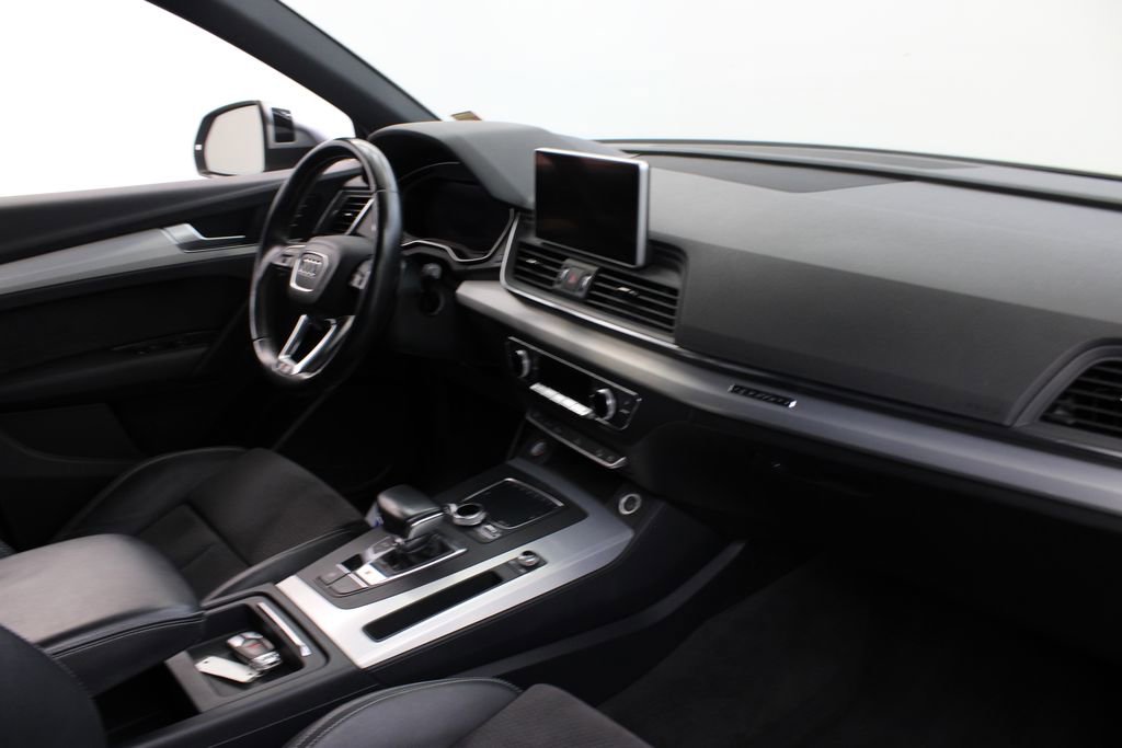 Used 2018 Audi SQ5 Premium Plus AWD/4WD image 27