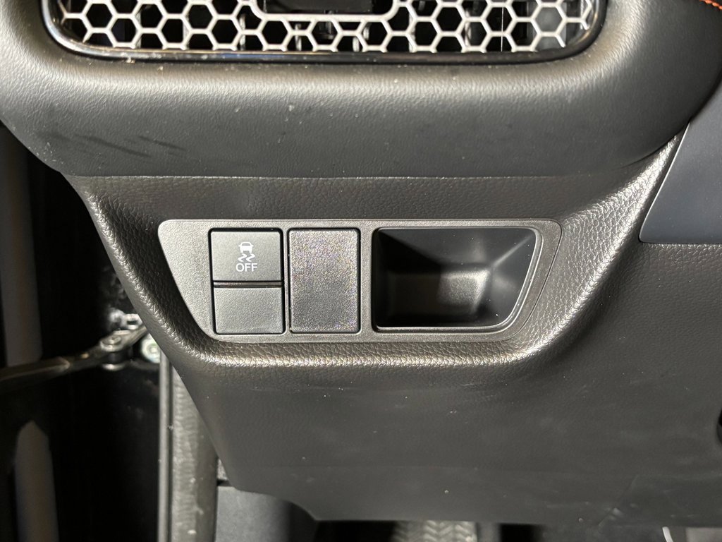 Used 2024 Honda HR-V Sport image 18