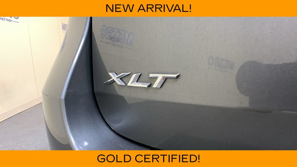 Used 2023 Ford Explorer XLT w/ Equipment Group 202A AWD/4WD image 20