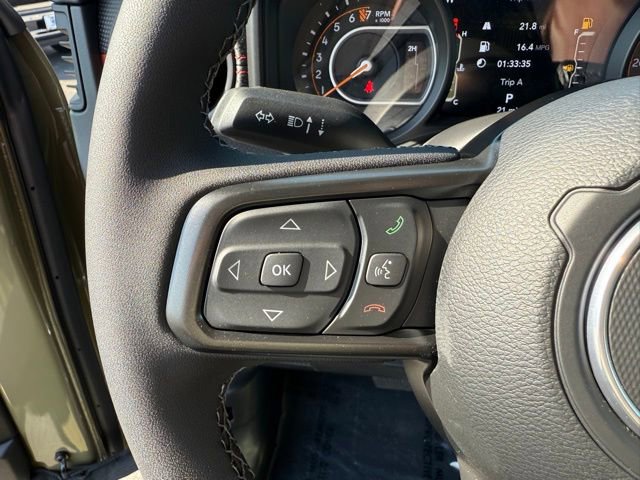 New 2025 Jeep Gladiator Rubicon image 14