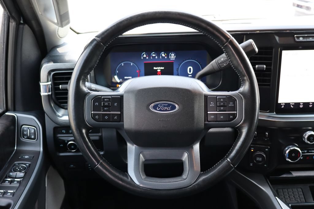 Used 2023 Ford F350 Lariat w/ Sport Appearance Package AWD/4WD image 28