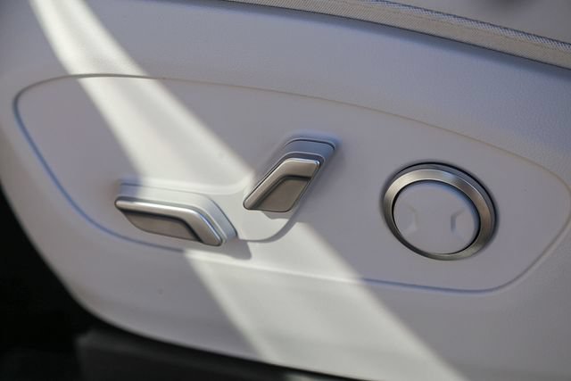 New 2026 Hyundai Ioniq 9 SEL AWD/4WD image 24