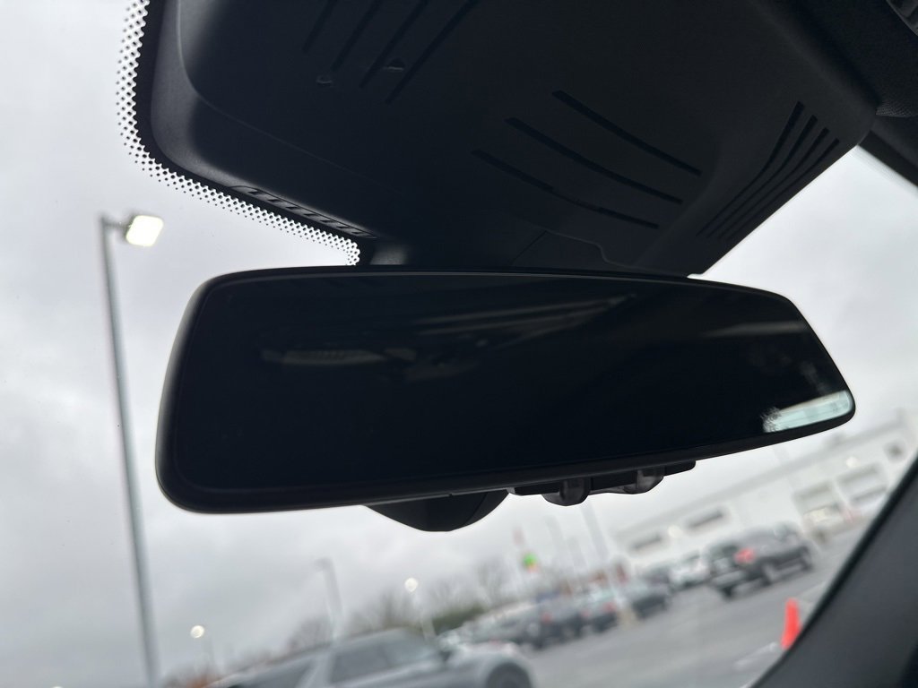 Used 2021 BMW X4 xDrive30i w/ M Sport Package image 22