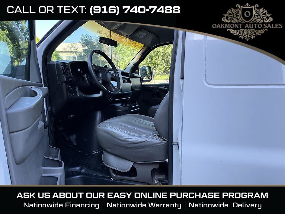 Used 2004 Chevrolet Express 1500 RWD image 14