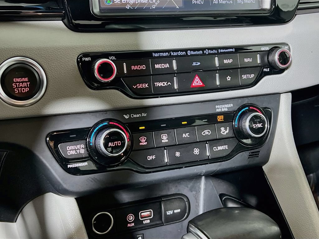 Used 2018 Kia Niro EX Premium FWD image 14