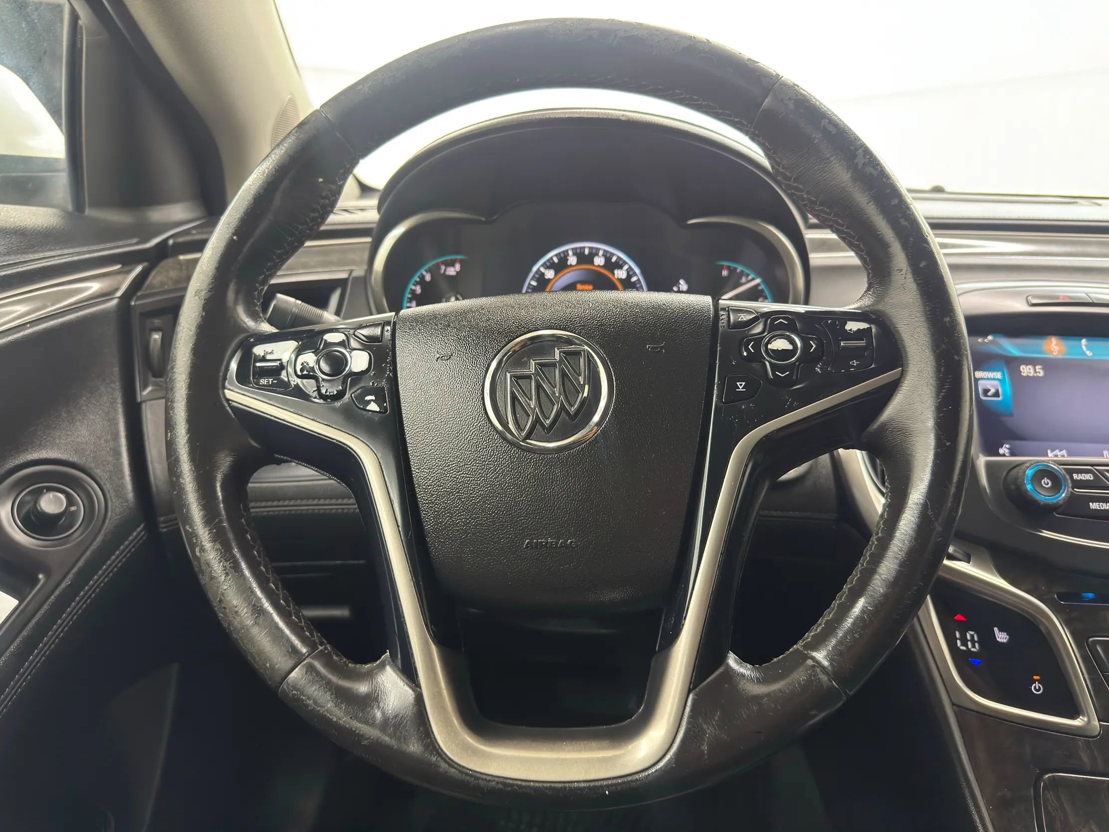 Used 2015 Buick LaCrosse Leather image 18