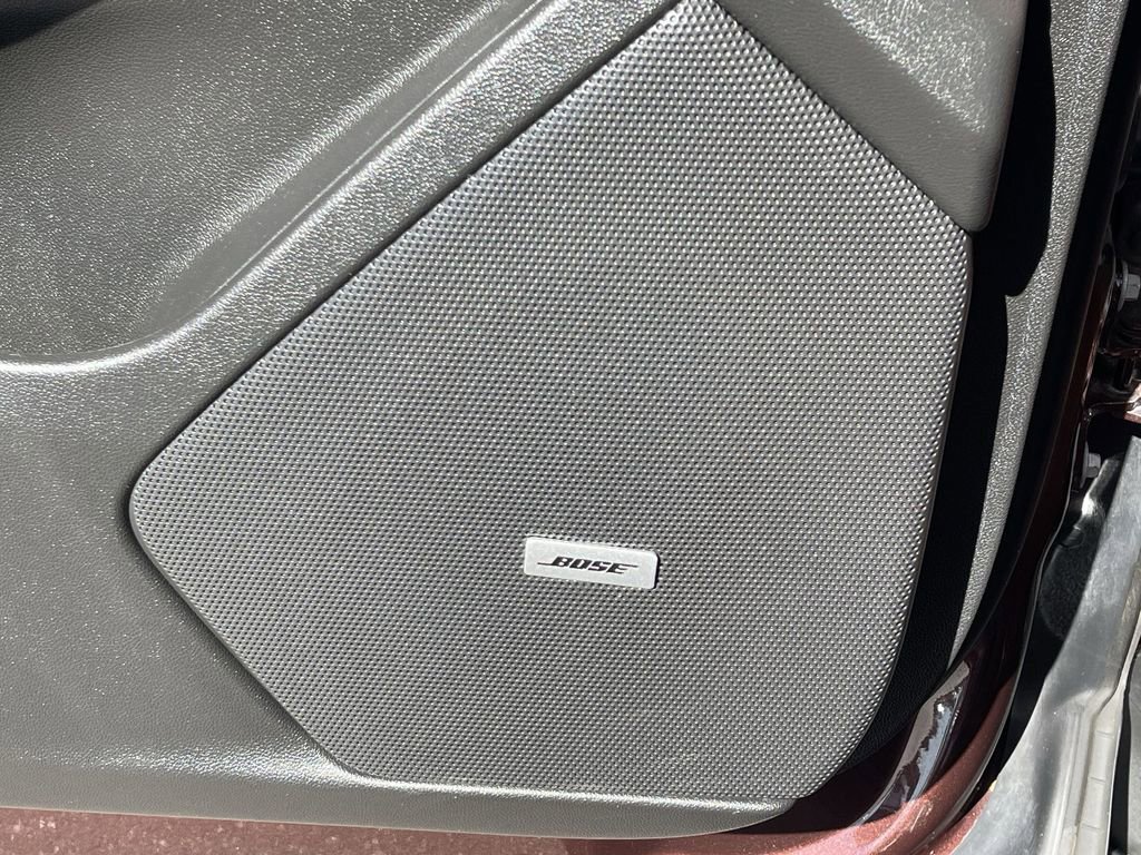 Used 2023 Cadillac XT6 Premium Luxury image 24