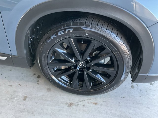 Used 2023 MAZDA CX-9 Carbon Edition image 28
