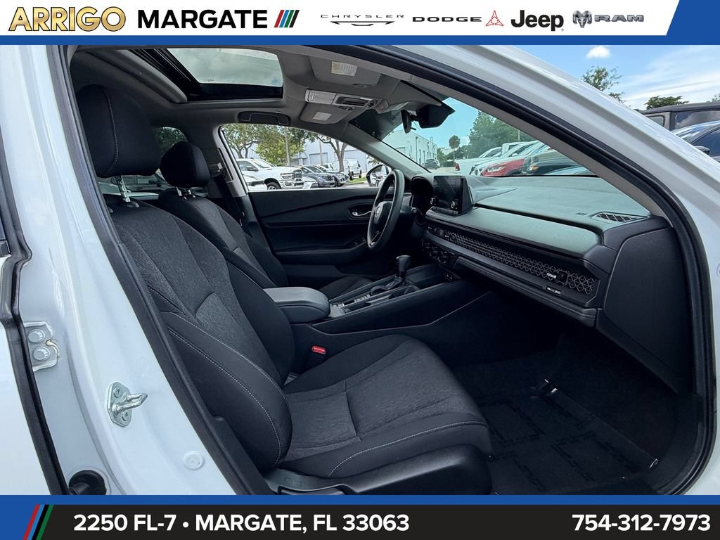 Used 2024 Honda Accord EX image 16
