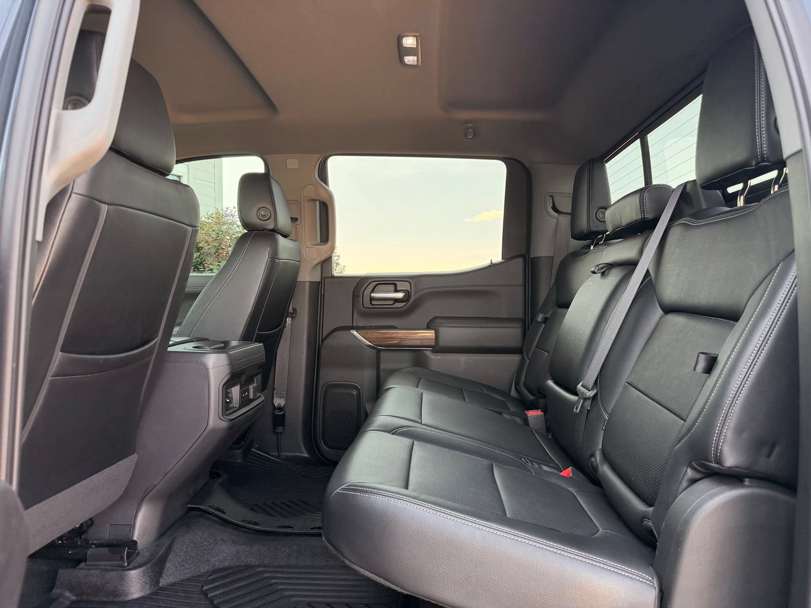 Used 2020 Chevrolet Silverado 1500 RST AWD/4WD image 30