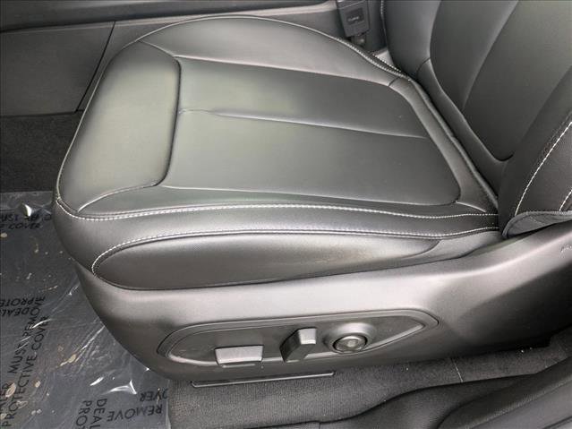 New 2026 Jeep Grand Cherokee Limited w/ Limited Altitude Package image 4