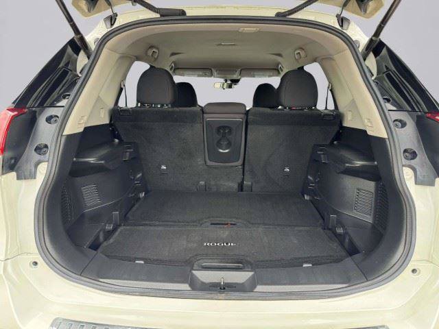 Used 2019 Nissan Rogue SV FWD image 61