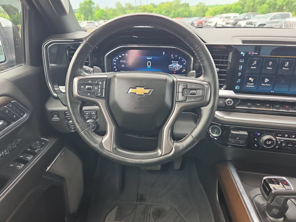 Certified 2024 Chevrolet Silverado 1500 High Country w/ High Country Premium Package AWD/4WD image 12