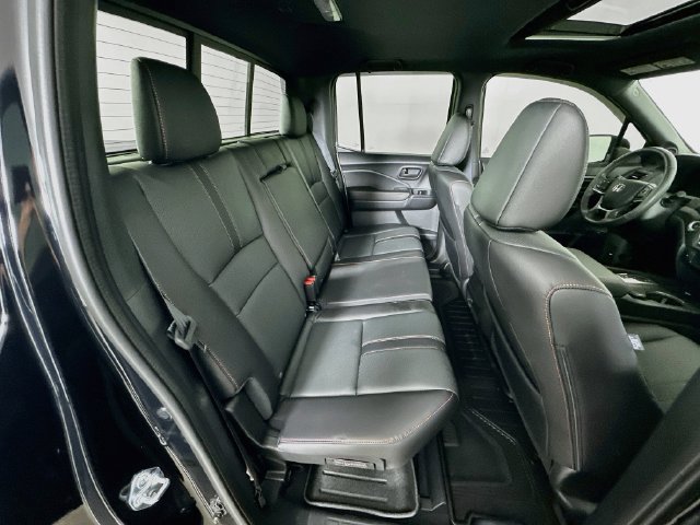 Certified 2025 Honda Ridgeline TrailSport image 9