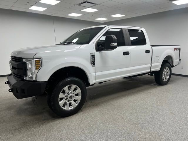 Used 2018 Ford F250 XL w/ Power Equipment Group AWD/4WD image 6