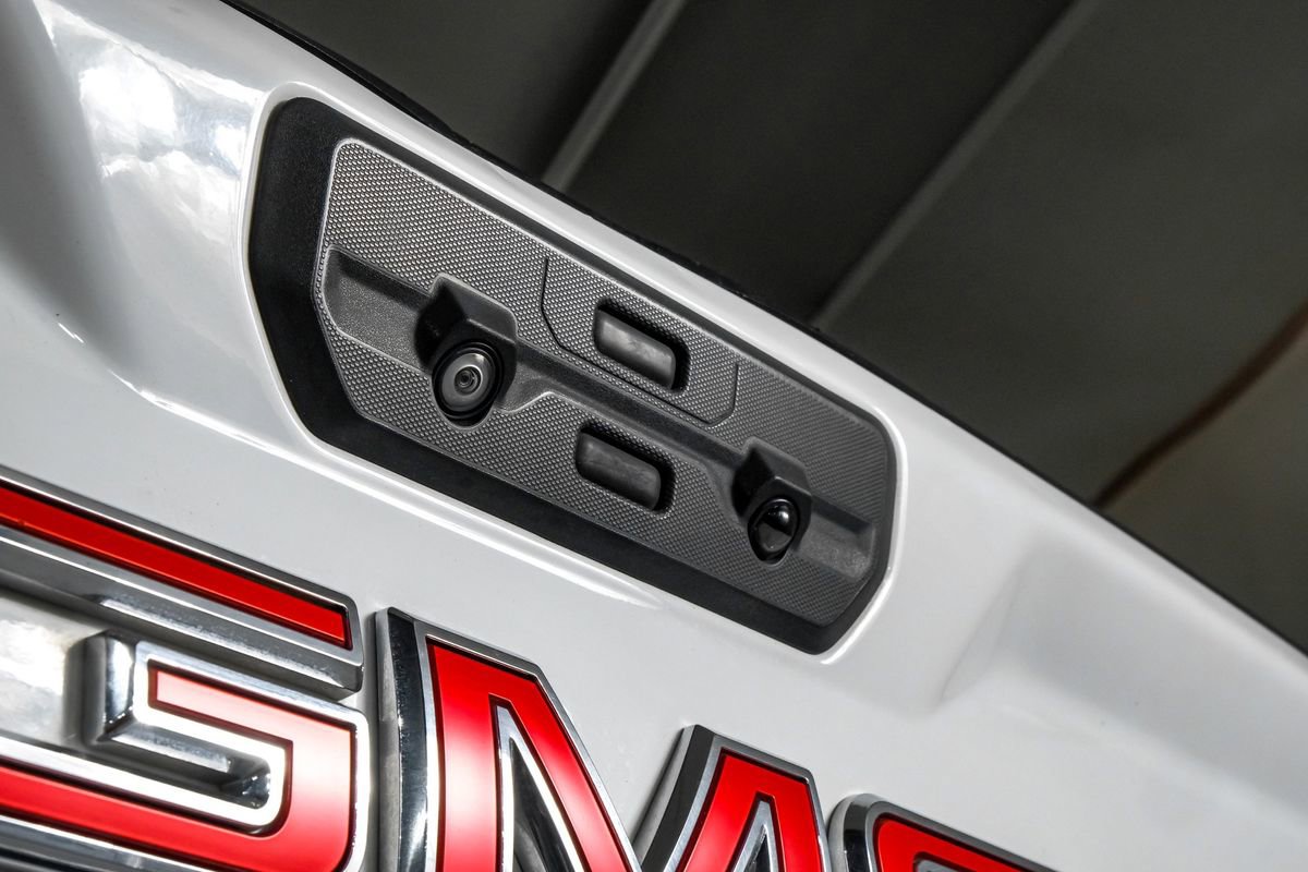 Used 2020 GMC Sierra 2500 Denali w/ Technology Package AWD/4WD image 49