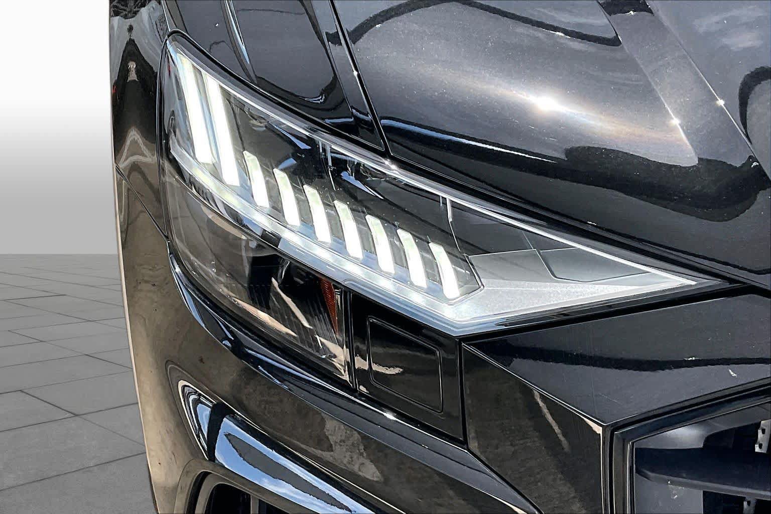 Used 2023 Audi SQ8 Premium Plus AWD/4WD image 27