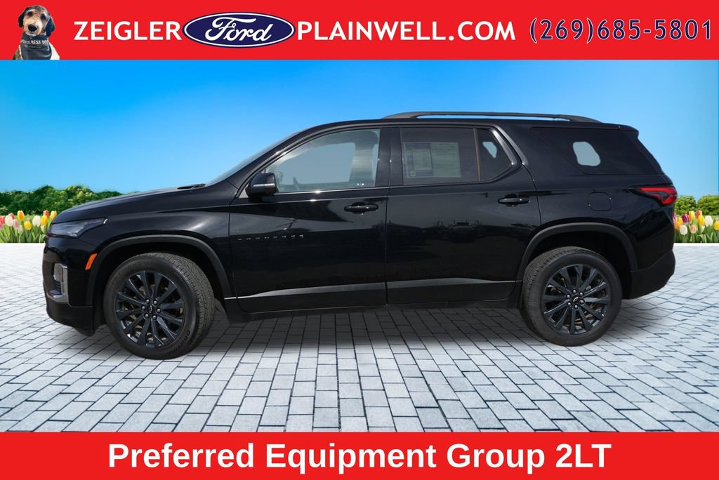 Used 2023 Chevrolet Traverse RS AWD/4WD image 2