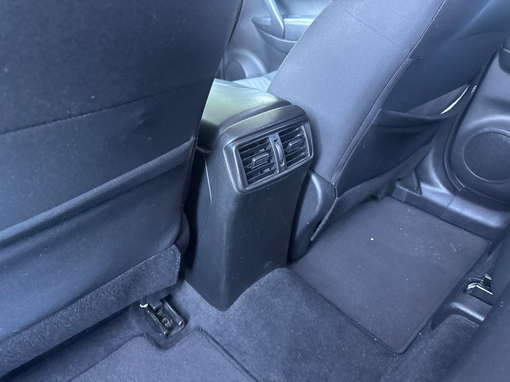 Used 2020 Nissan Rogue SV AWD/4WD image 21