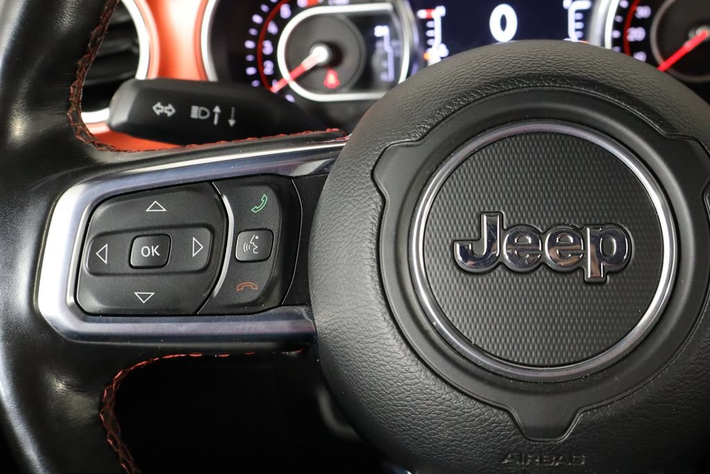 Used 2021 Jeep Wrangler Unlimited Rubicon AWD/4WD image 8