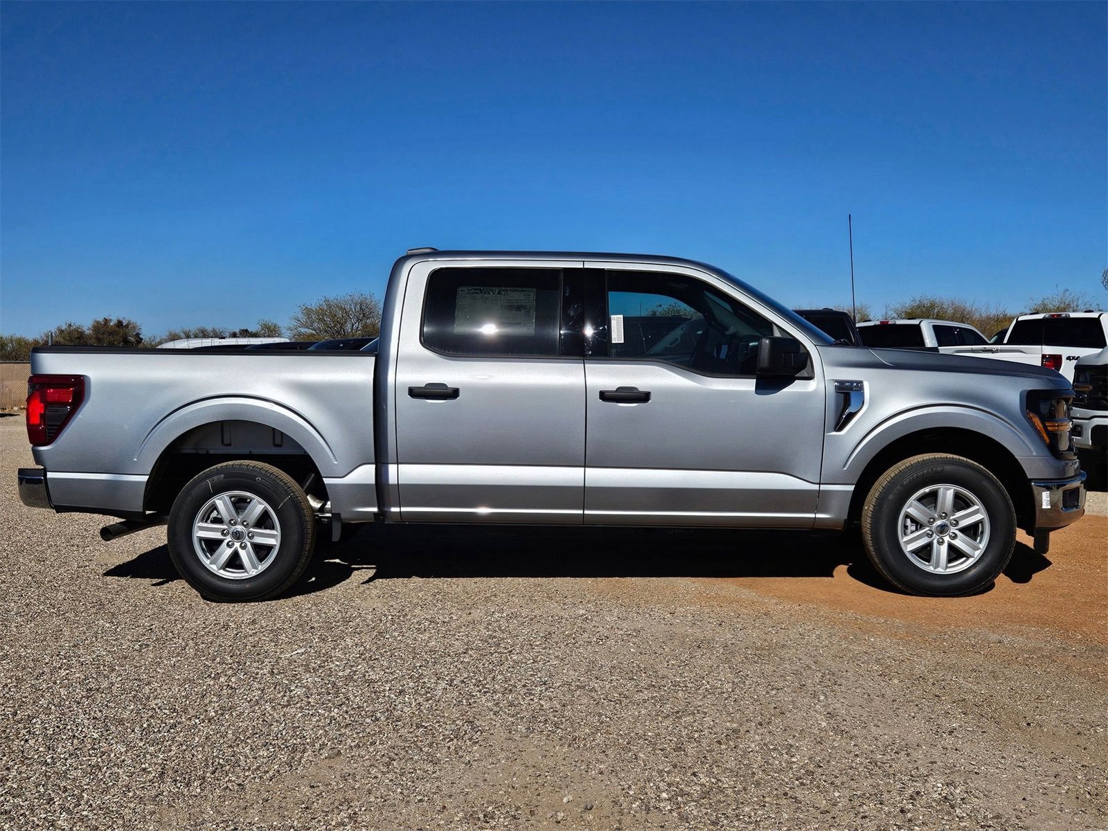 New 2025 Ford F150 XLT image 4