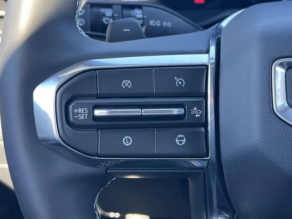 New 2026 GMC Acadia Denali w/ Super Cruise Package image 13