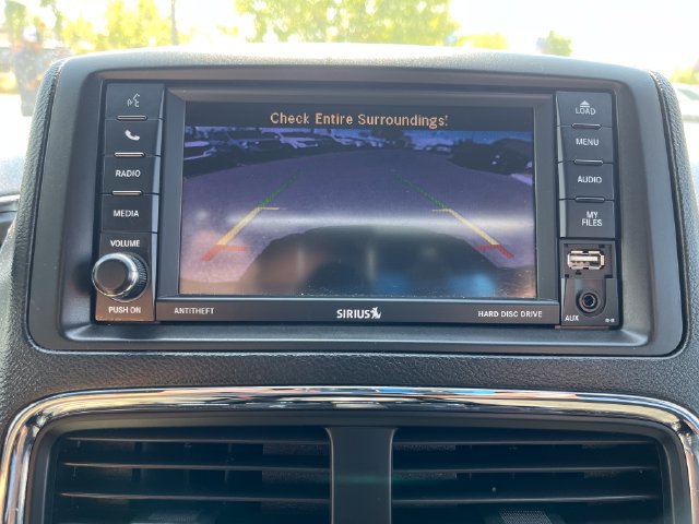 Used 2018 Dodge Grand Caravan SE FWD image 22