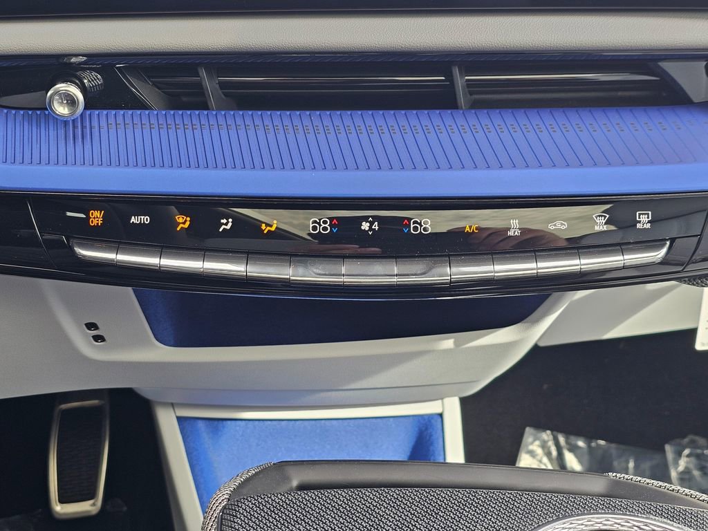 New 2026 Cadillac Optiq Sport 1 image 31