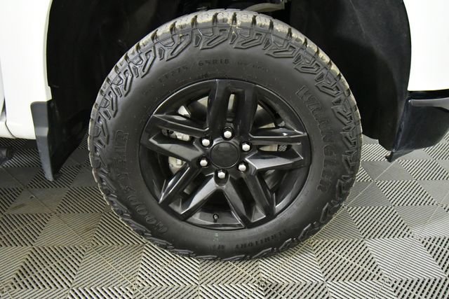 Used 2023 Chevrolet Silverado 1500 Custom Trail Boss image 17