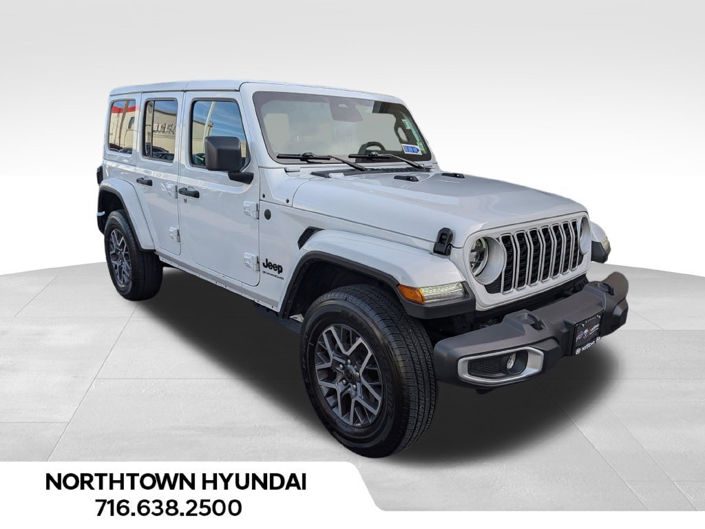 Used 2026 Jeep Wrangler Unlimited Sahara AWD/4WD image 10