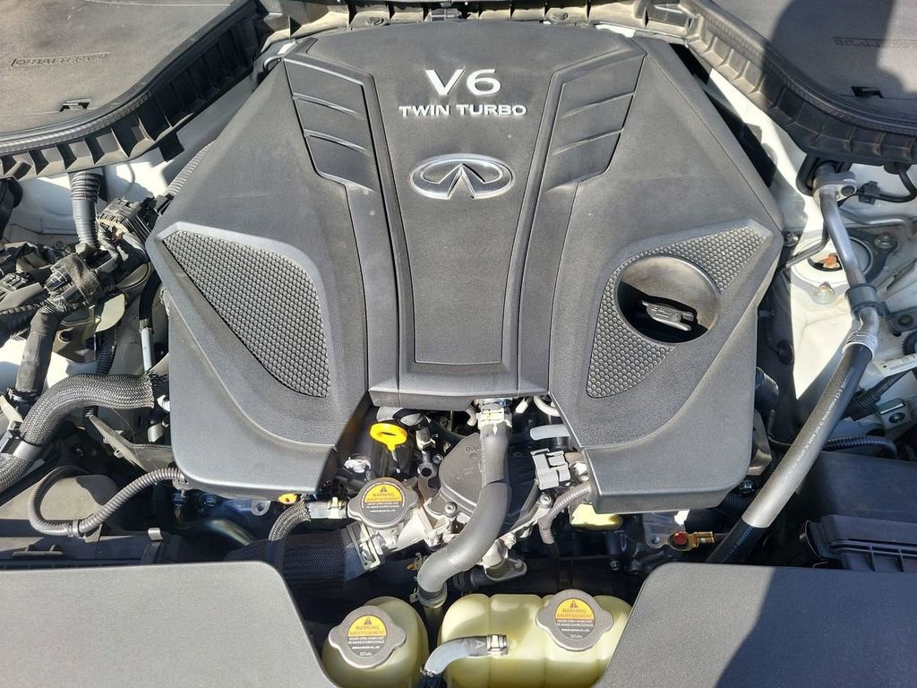 Used 2022 INFINITI Q60 Red Sport 400 w/ Carbon Fiber Package image 36