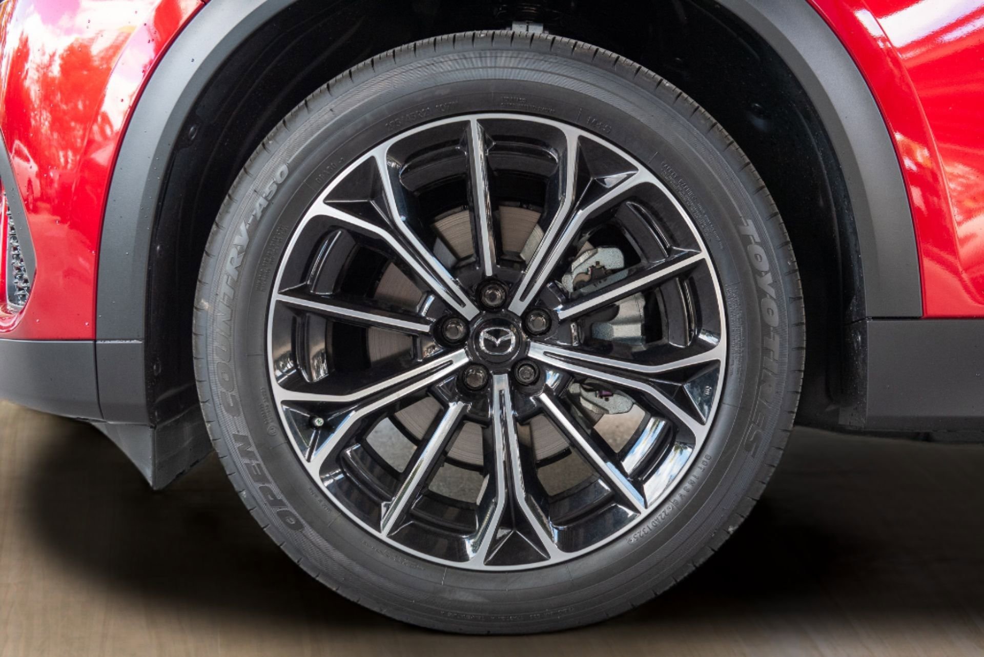 New 2025 MAZDA CX-70 Plug-In Hybrid w/ Premium Plus image 33