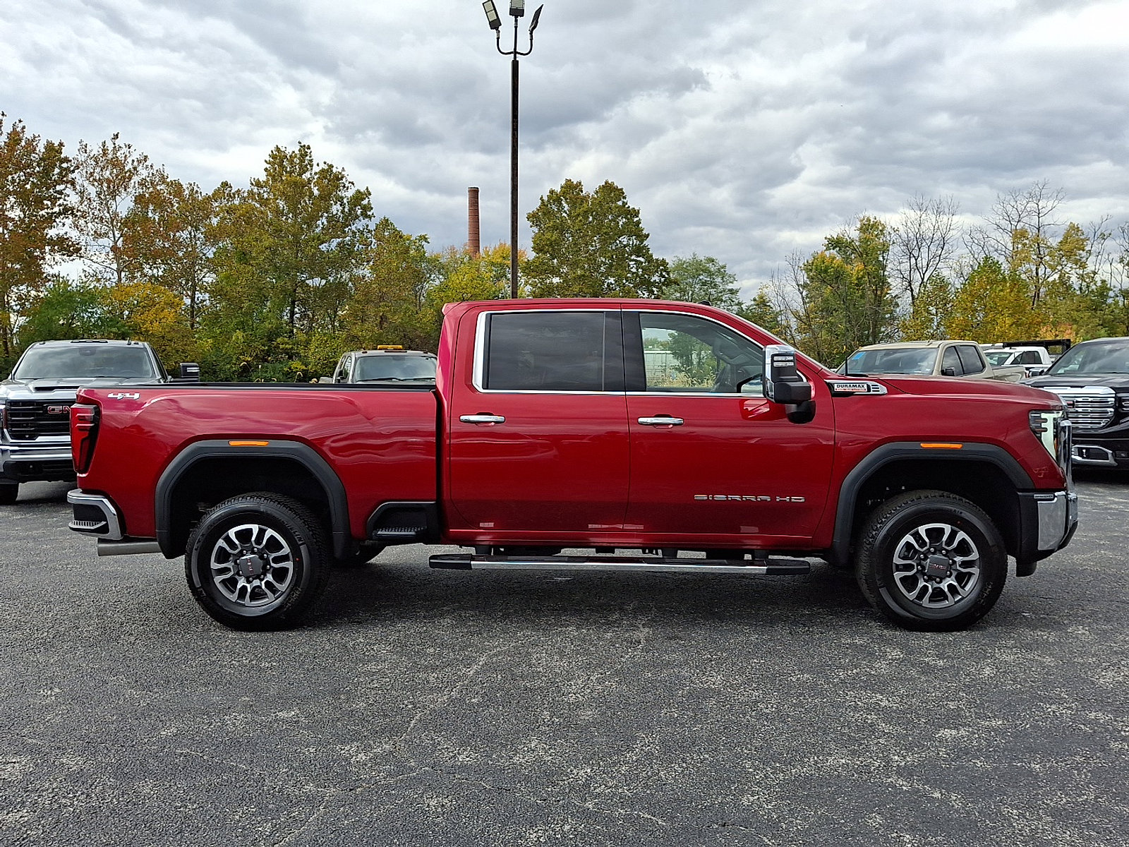 New 2026 GMC Sierra 2500 SLT w/ SLT Premium Package image 9