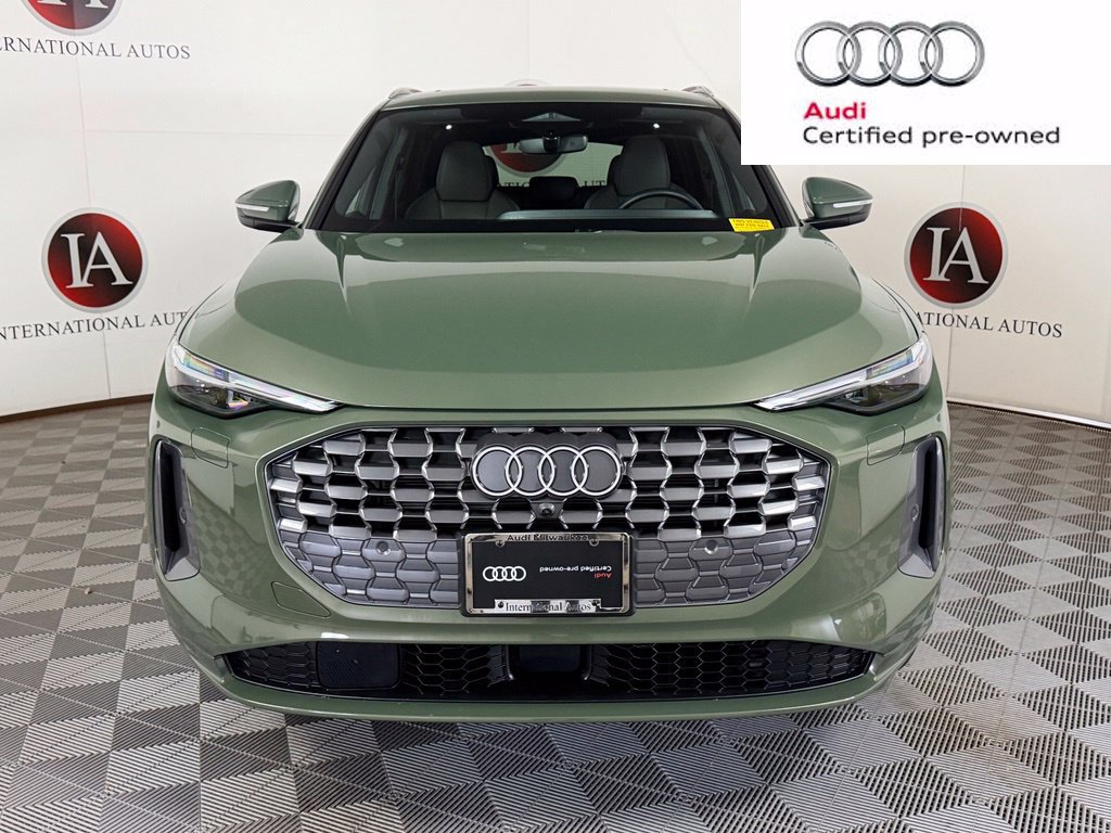Certified 2025 Audi Q5 Premium Plus AWD/4WD image 2