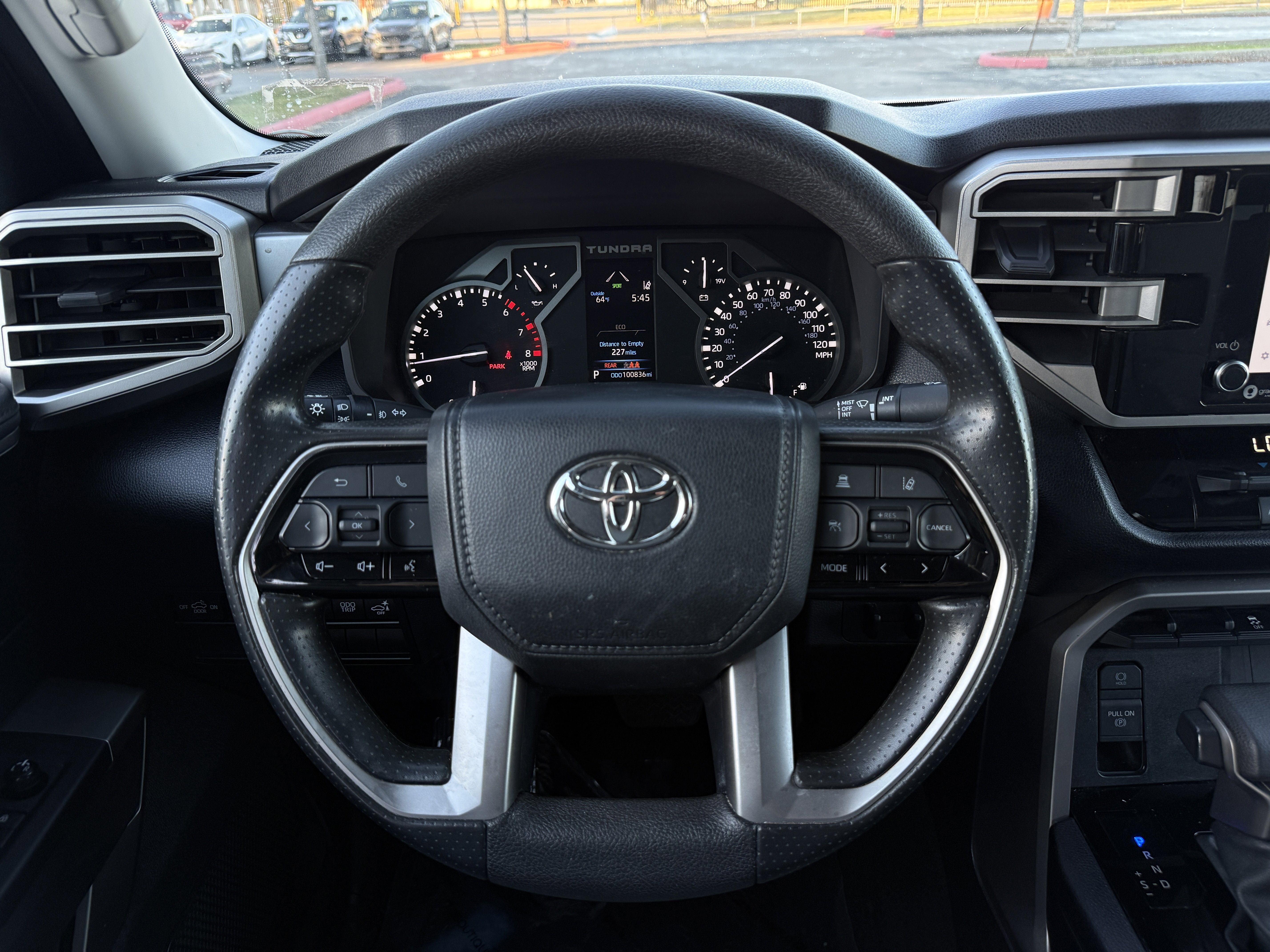 Used 2022 Toyota Tundra SR5 w/ SR5 Convenience Package image 18