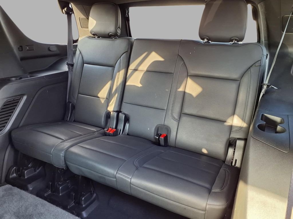 Used 2024 Chevrolet Tahoe LT AWD/4WD image 25