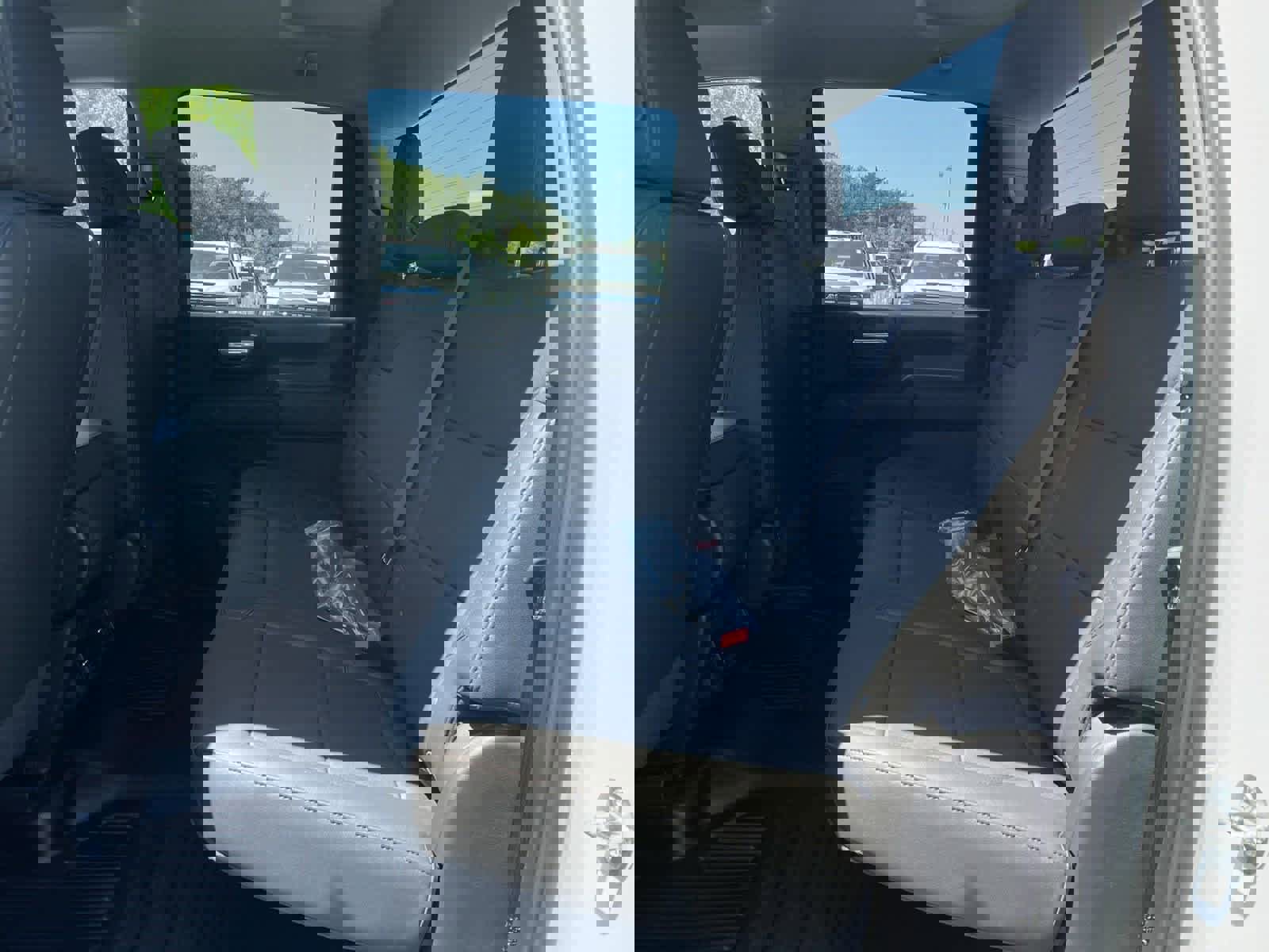 New 2024 GMC Sierra 2500 Pro w/ Convenience Package image 22