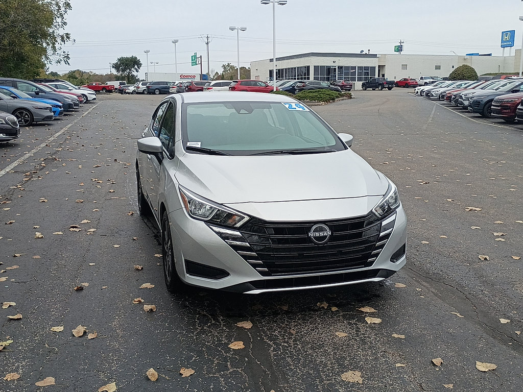 Used 2024 Nissan Versa SV w/ Trunk Package
