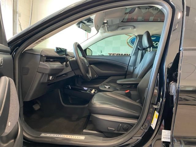 Used 2021 Ford Mustang Mach-E Premium RWD image 16