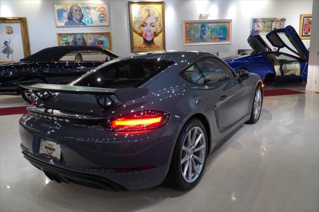 Used 2018 Porsche 718 Cayman RWD image 7