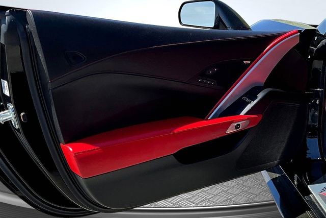 Used 2015 Chevrolet Corvette Z06 w/ 3LZ Preferred Equipment Group image 19