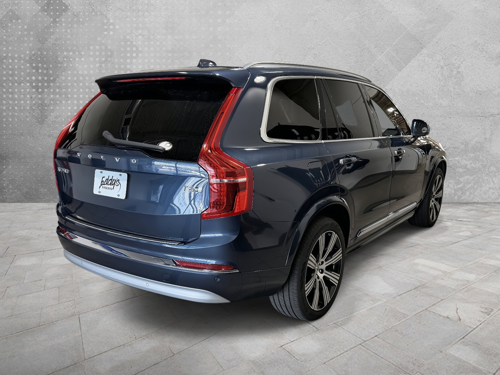 Used 2023 Volvo XC60 B5 Ultimate w/ Climate Package AWD/4WD image 7