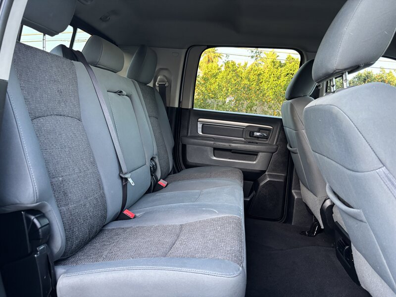 Used 2017 RAM 2500 Big Horn AWD/4WD image 38