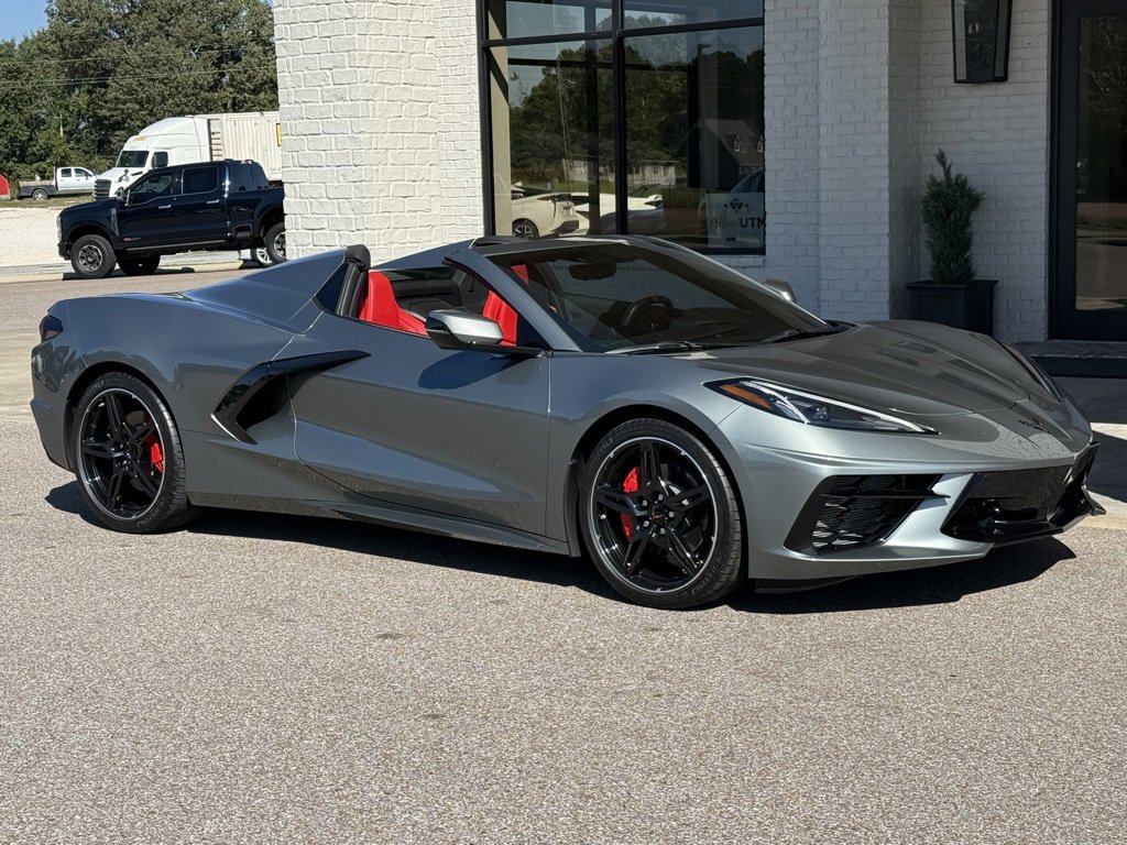 Used 2023 Chevrolet Corvette Stingray Convertible w/ 1LT image 8