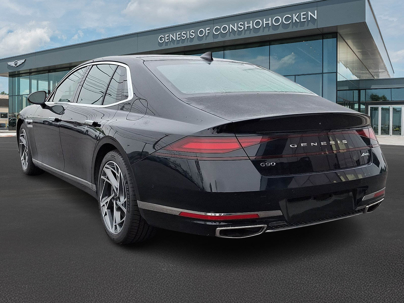 Certified 2023 Genesis G90 3.5T AWD/4WD image 4
