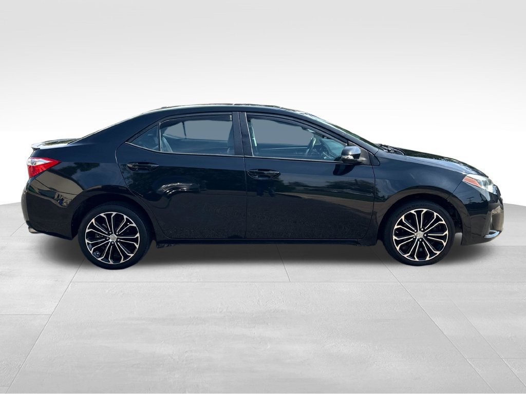 Used 2016 Toyota Corolla S FWD image 9