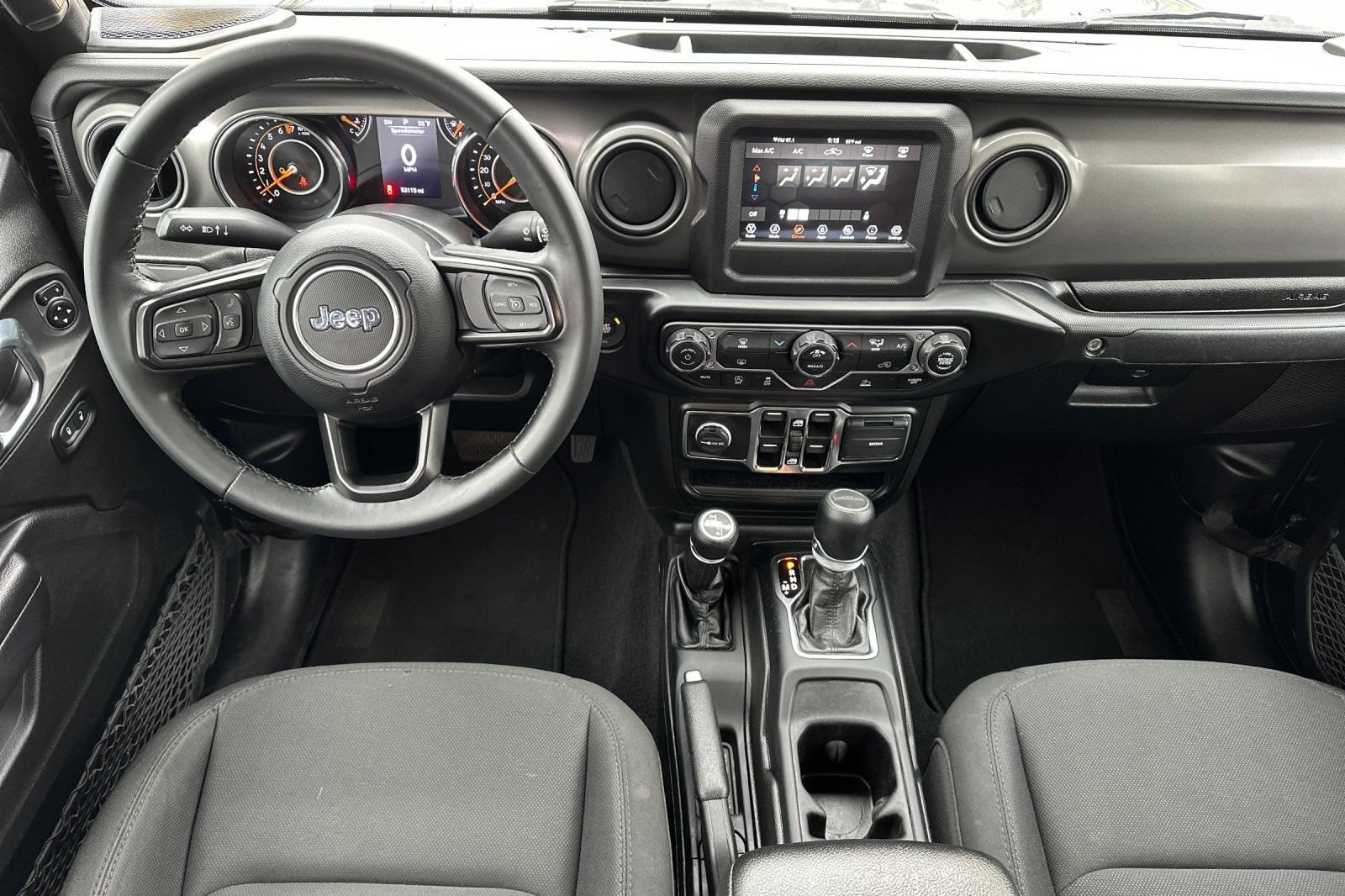 Used 2022 Jeep Gladiator Sport AWD/4WD image 16