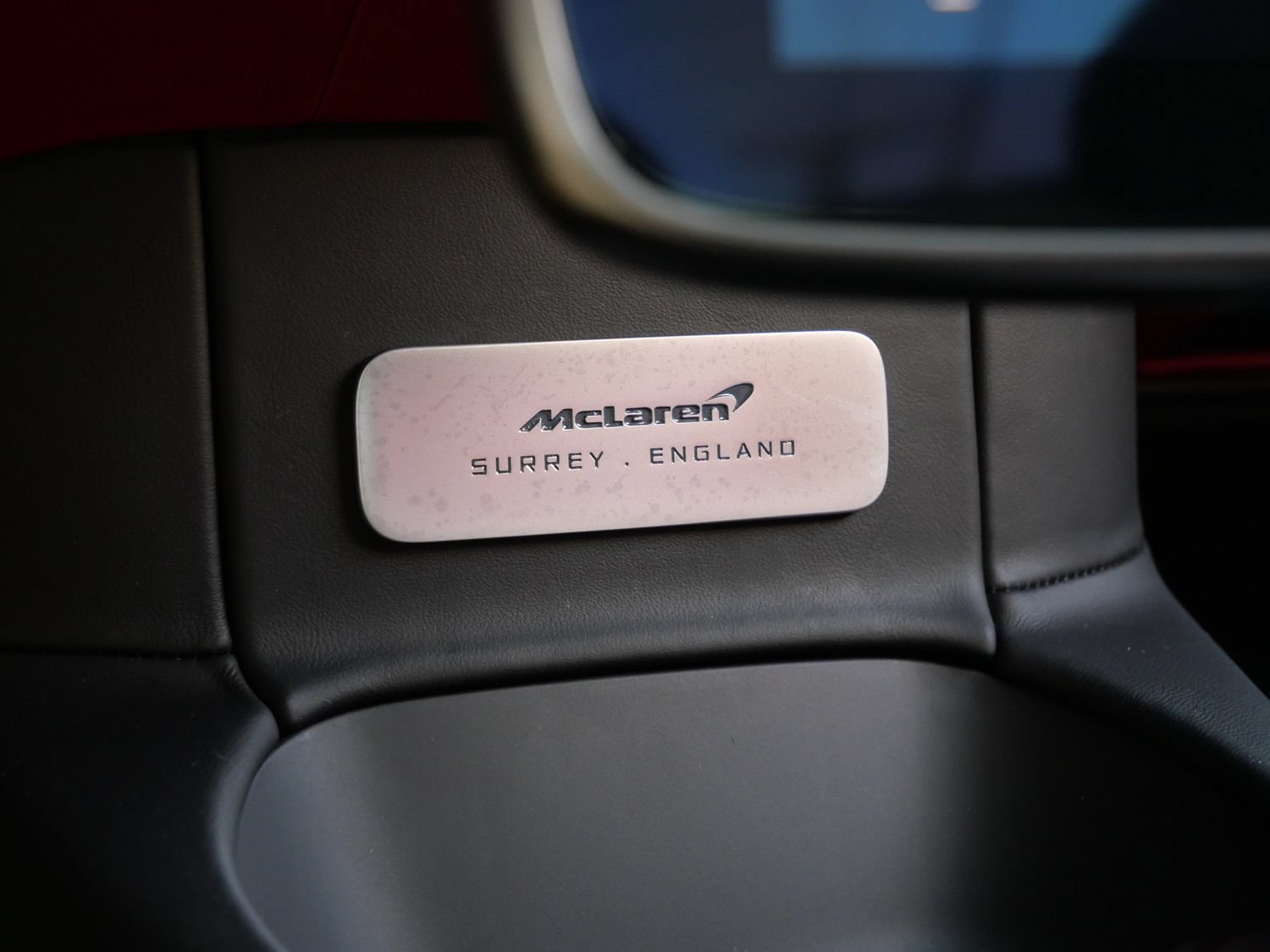 Used 2023 McLaren Artura RWD image 23